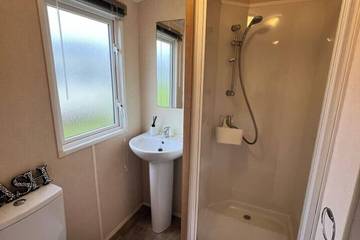 Static Caravan for 6 People in Ingoldmells, Lincolnshire, Photo 3