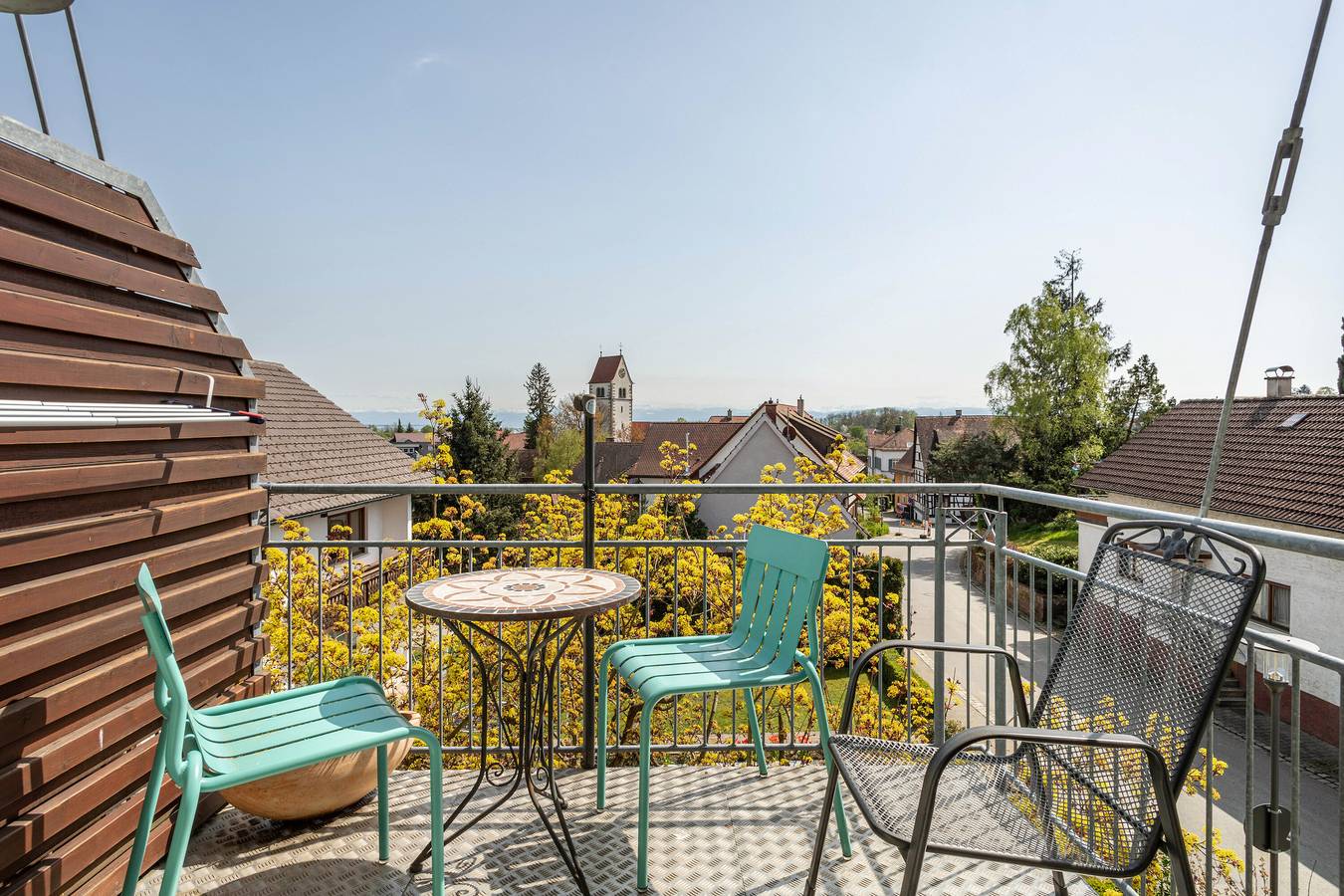 Ganze Wohnung, Ferienwohnung Knechtkammer mit 60qm, max. 4 Personen in Kippenhausen, Immenstaad am Bodensee