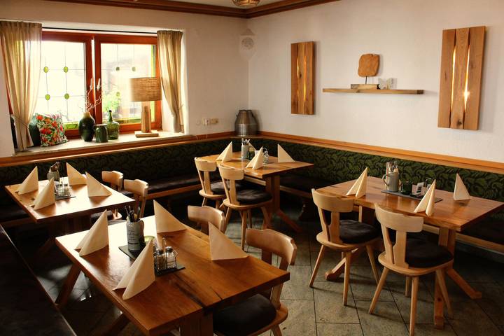 Ferienhaus für 6 Personen, mit Sauna und Pool sowie Terrasse und Balkon/Terrasse, mit Haustier in Lam - 3