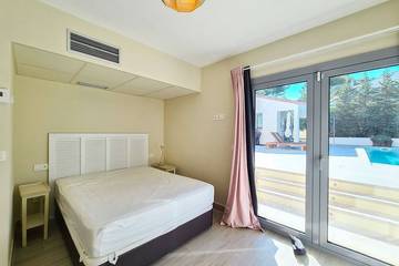 Villa for 8 People in Las Tres Velas, Calvià, Photo 3