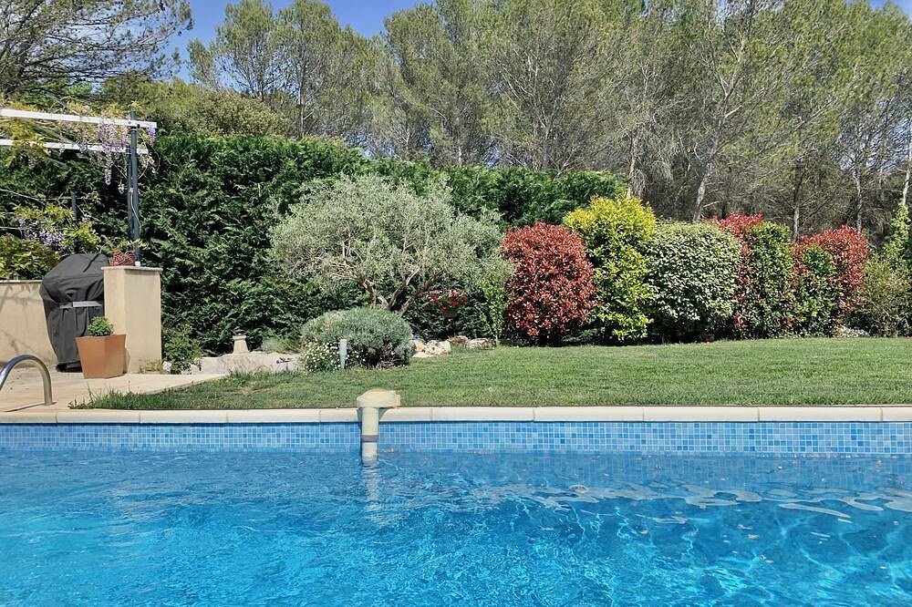 Villa du Soleil en Provence,   sur le Domaine du Golf de Pont Royal in Mallemort, Région d'Arles