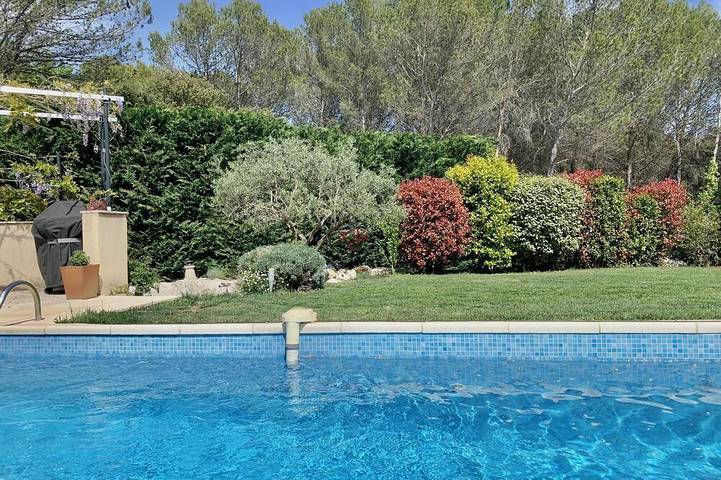 Villa pour 6 personnes, avec terrasse ainsi que jacuzzi et jardin, animaux acceptés - 1