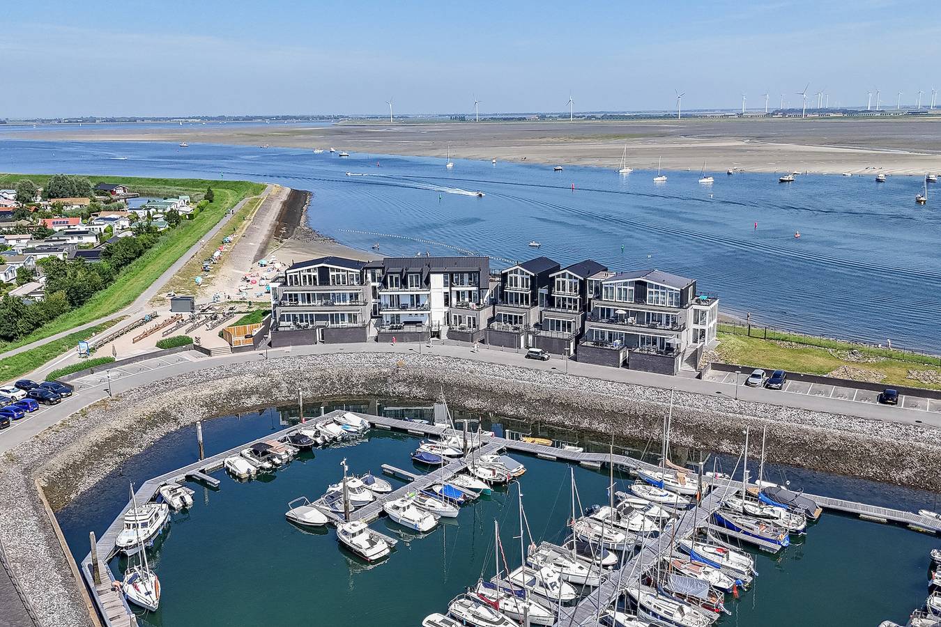 Ferienwohnung am Wasser - mit 4 Balkonen | Nr. 30 - 8 Pers. | Vista Maris in Sint-Annaland, Niederländische Nordsee