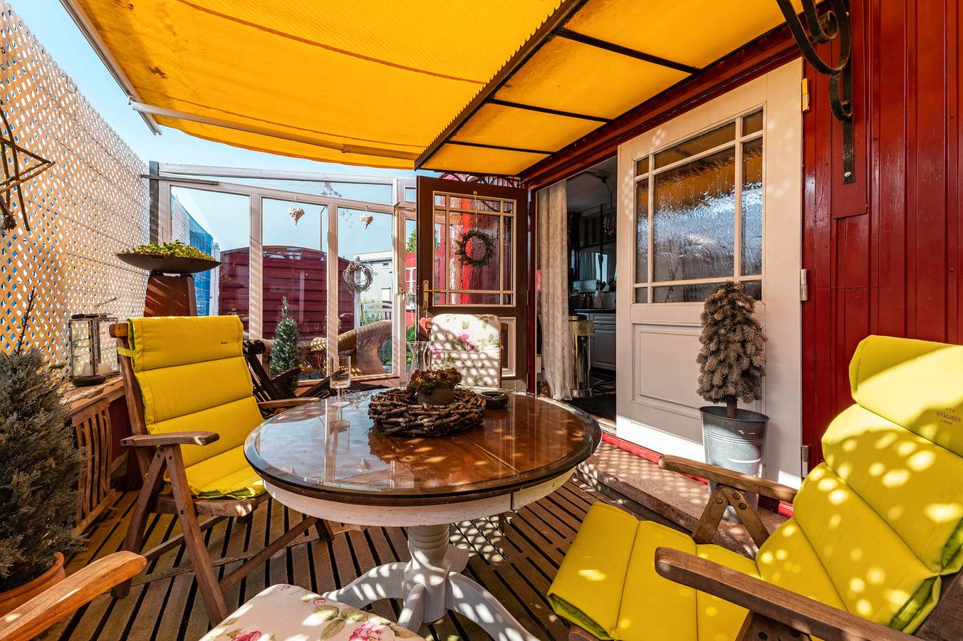 Ganze Wohnung, Apartment 'Kleine Oase Stuhr Im Container E G' mit gemeinsamer Terrasse, gemeinsamem Garten und Wlan in Stuhr, Naturpark Wildeshauser Geest