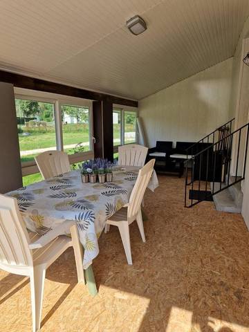 Gîte pour 5 personnes, avec piscine et terrasse à Saint-Martial-de-Valette