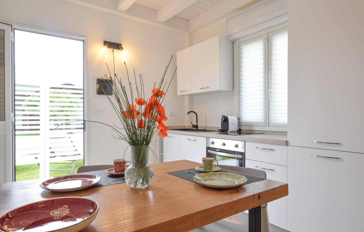Cozy Apartment with Pool, Parking, & WiFi - 400m to Coastline in Torrenova, Messina Province