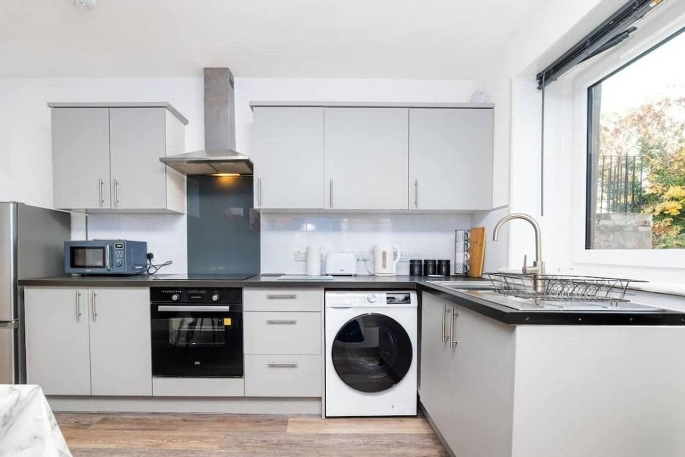 Apartamento entero, Aberdeen Airport Cozy Apartment - 3 Beds - Sleeps 5 with Free Parking and Fast Wi-Fi in Aberdeen, Aberdeenshire