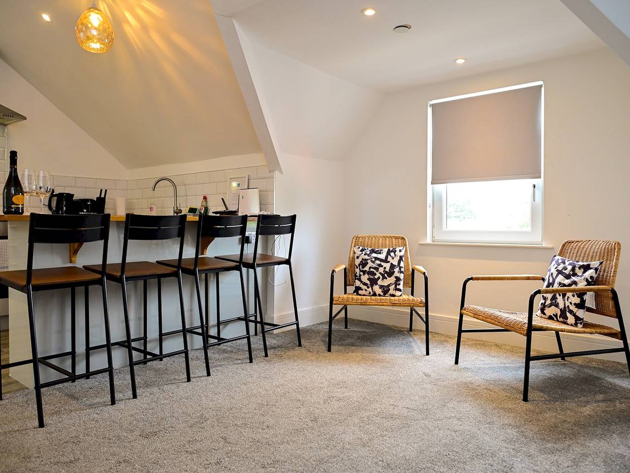 Entire apartment, Roath - Modern Flat Near City Centre W/Parking | Pass the Keys in Cardiff, Cardiff region