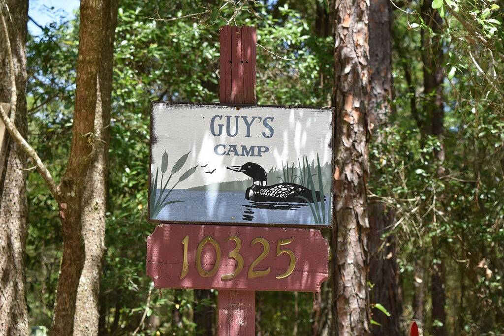 Cabin in the Woods in der Nähe von Kphole und Free Rainbow River in Marion County (FL)