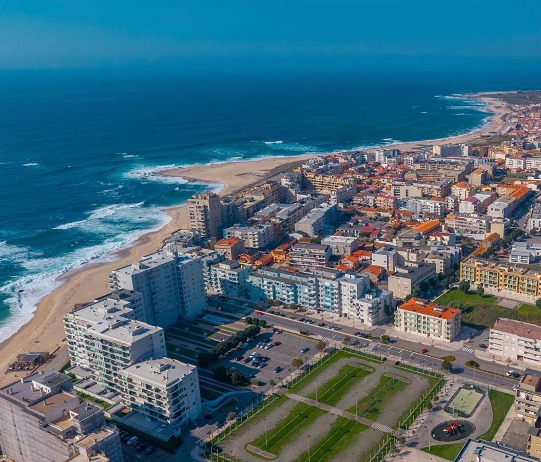 Apartamento inteiro, Maria Borges Alojamento Local in Aver-o-Mar, Amorim e Terroso, Distrito do Porto
