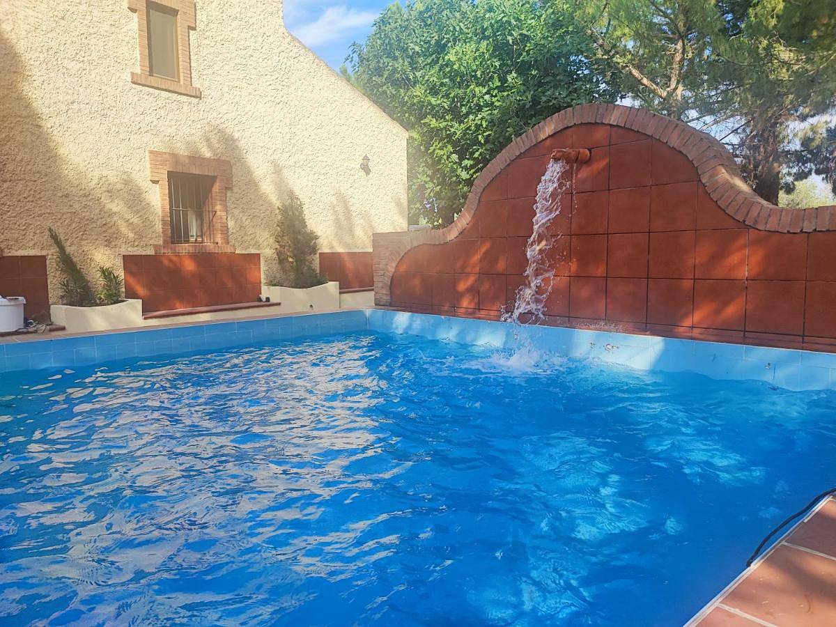 Three-Bedroom House in Ascó, Terres de l'Èbre