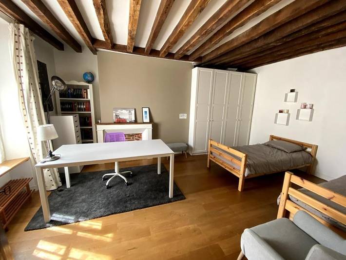 Location de vacances pour 7 personnes, avec jardin à Saint-Nom-la-Bretèche - 2