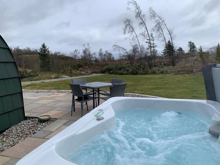 Casa de vacaciones para 4 personas, con jardín y jacuzzi - 1