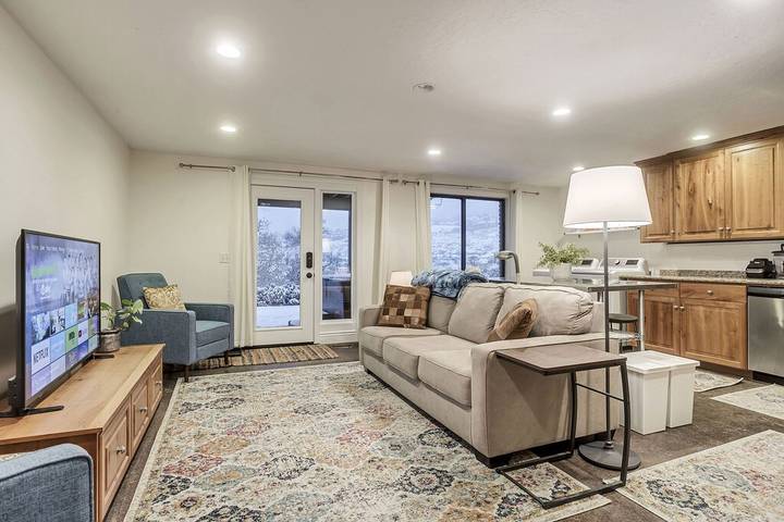 Vacation rental for 2 people, with hot tub in Cottonwood Heights