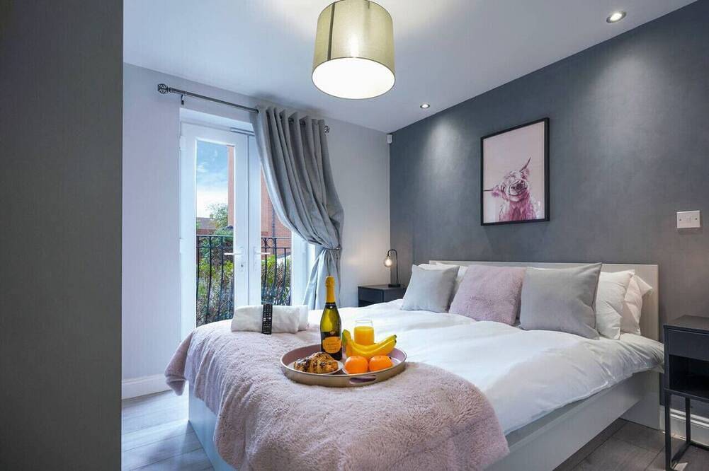 Entire apartment, Stylish Apartment - Free Parking - Near Citycentre in Buckinghamshire