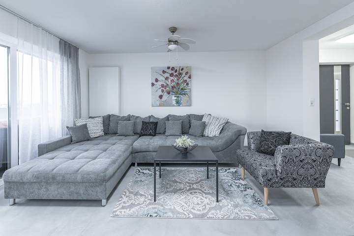 Ferienwohnung für 5 Personen, mit Seeblick und Sauna sowie Balkon in Konstanz - 2