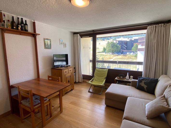 Ganzes Studio, Renovierte Wohnung an der Piste - Balkon - Parkplatz in Montgenèvre, Briançon und Umgebung