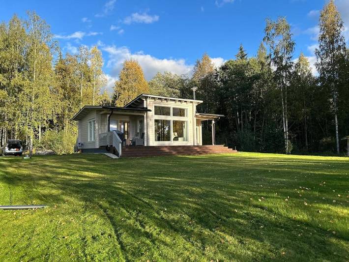 Ferienhaus für 3 Personen, mit Terrasse und Sauna sowie Ausblick und Seeblick