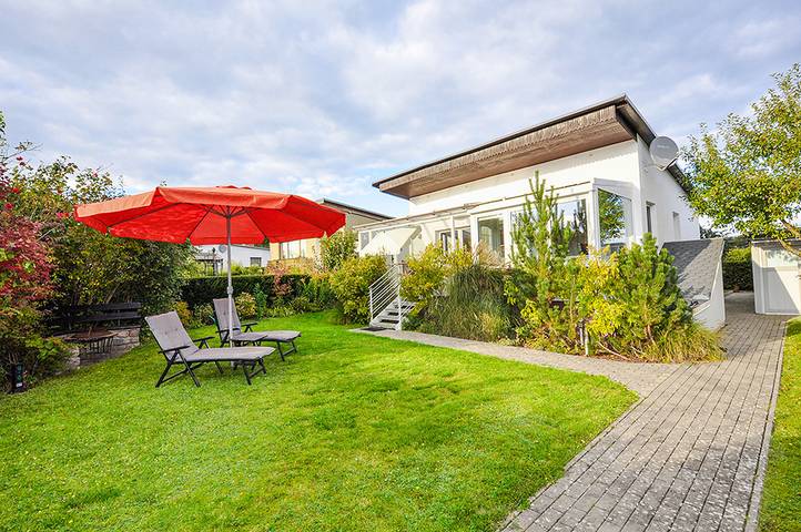 Ferienhaus für 2 Personen, mit Terrasse und Garten in Sternberger Seenlandschaft