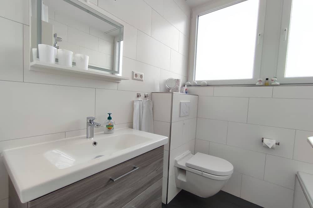 Apartamento entero, 100 m zum Ulmer Münster: 57m² Wohnung an der Blau - Hochwertige Ferienwohnung in Ulm, Suabia