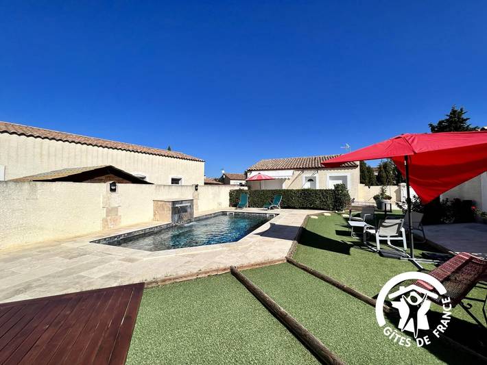 Gîte pour 2 personnes, avec Terrasse ainsi que Jardin et Piscine à Saint-Nazaire-d'Aude