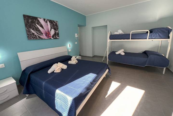 Ganze Wohnung, Twin Blue in Paola, Tyrrhenische Küste Kalabrien