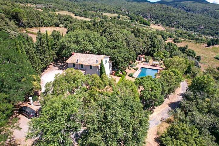 Ferienhaus für 11 Personen, mit Garten, mit Haustier in Riparbella