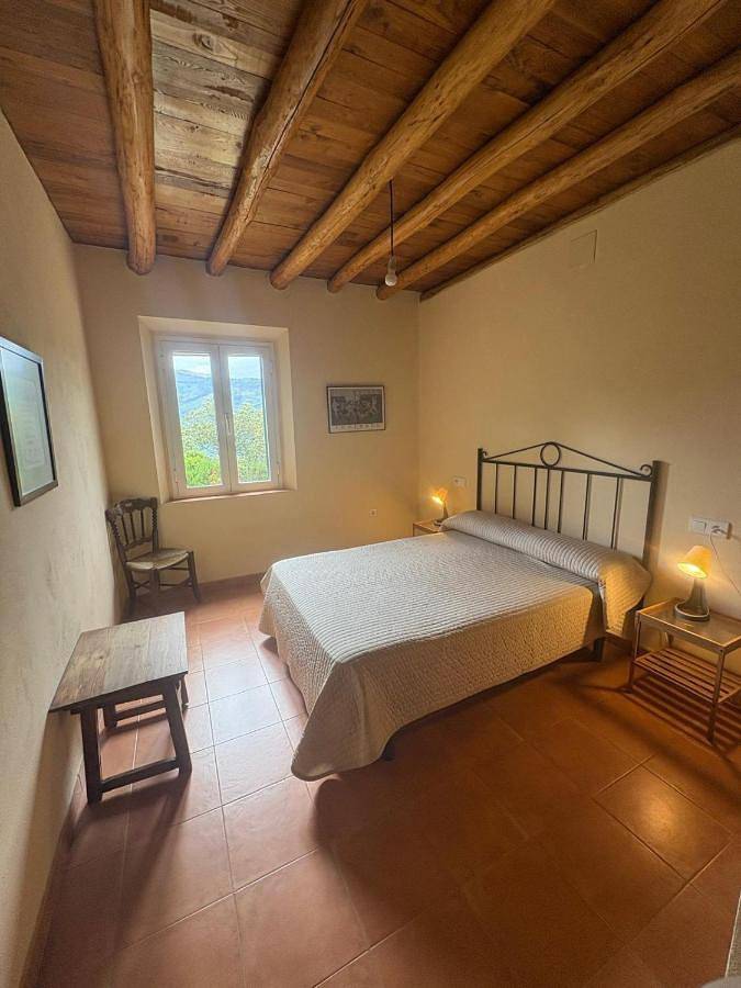 Chalet para 4 personas, con Terraza además de Jardín y Vistas en Valle del Genal - 2