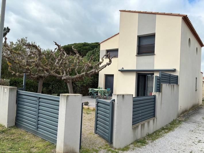 Location de vacances pour 6 personnes, animaux acceptés à Sainte-Marie-la-Mer