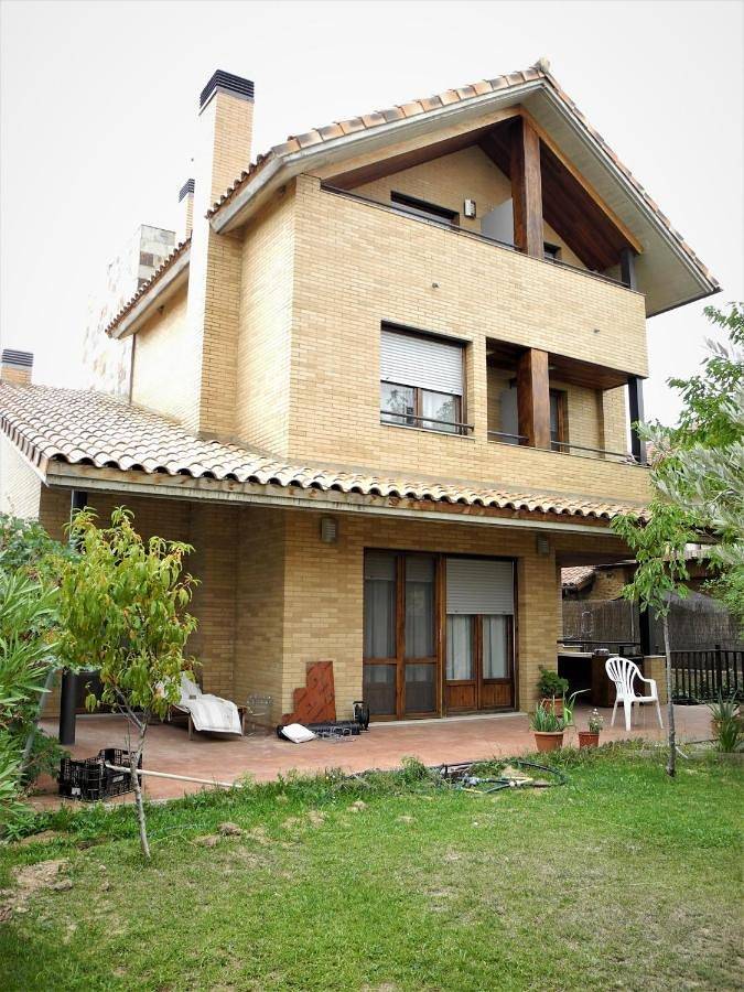 Casa rural para 2 personas, con Terraza además de Jardín y Piscina en Ribera Navarra
