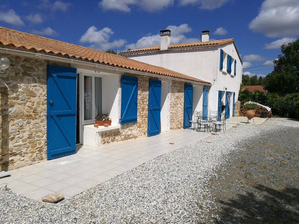 3 chambres d'hôtes de la campagne à l'océan - Marin'Air in Talmont-Saint-Hilaire, Vendée