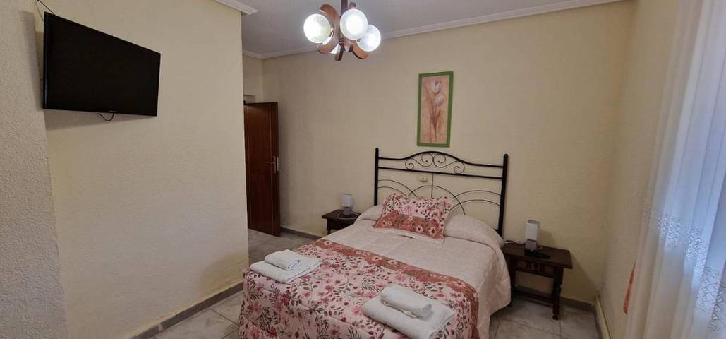 Location de vacances pour 10 personnes, avec Balcon et Terrasse ainsi que Jardin et Vue à Cepeda