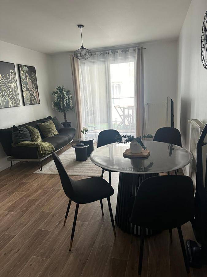 Gîte pour 3 personnes, avec terrasse à Carrières-sous-Poissy - 2
