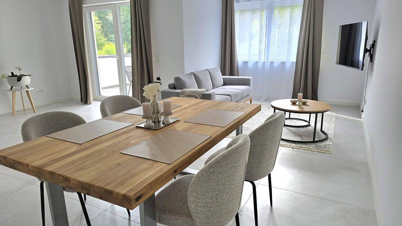 Geheel vakantieappartement, Ferienwohnung für 4 Personen (90 m²) in Saarburg in Saarburg, Mosel-Saar