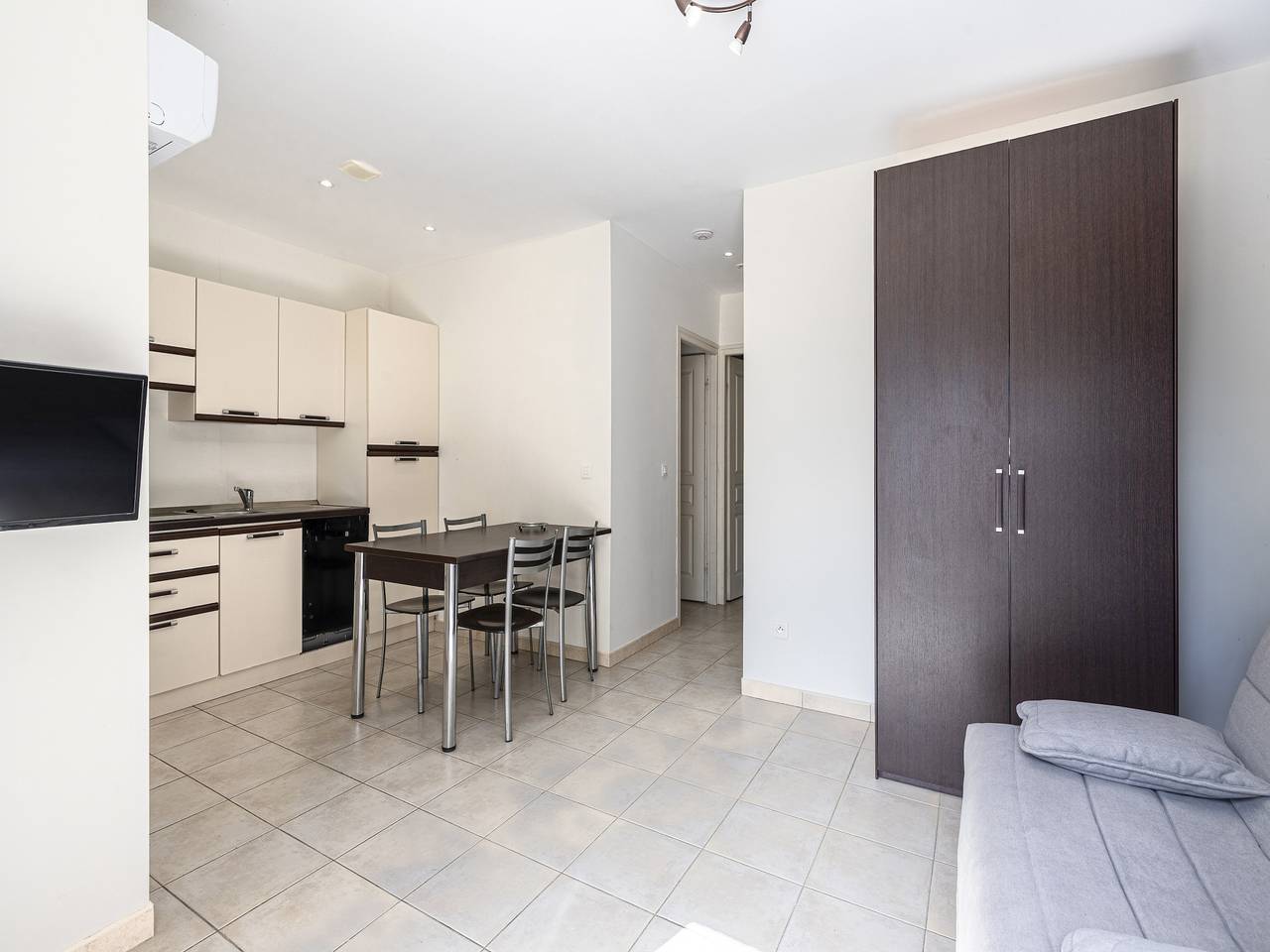 Lisa Maria E N°60 in Favone, Sari-Solenzara