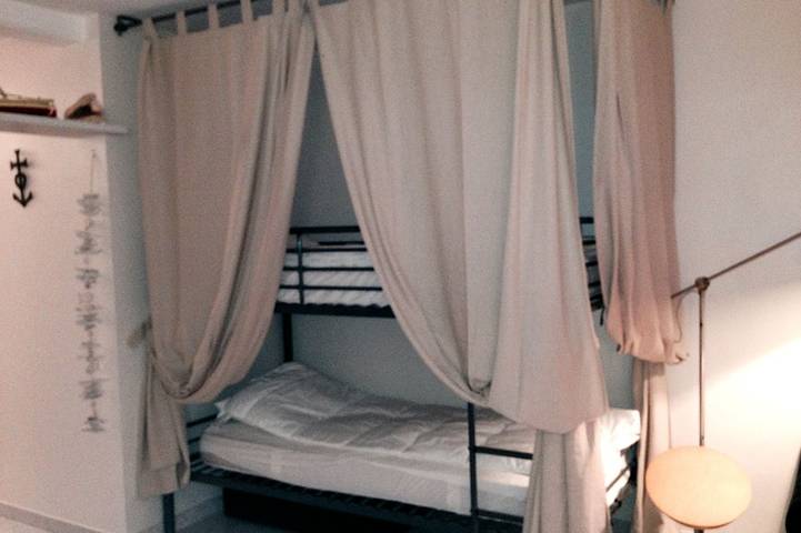Ganze Wohnung, Große und schöne Wohnung mit Spa, 6 Personen, Garten, allen Komfort in Aigues-Mortes, Côte d'Améthyste