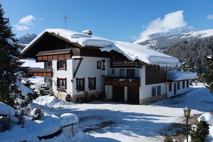 Pension voor 6 personen, with sauna and uitzicht as well as tuin, met huisdier in het Kleinwalsertal