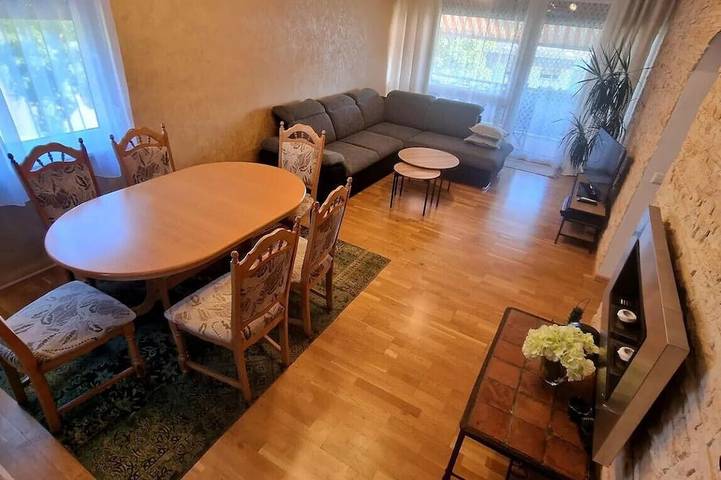 Ferienwohnung für 6 Personen, mit Balkon - 1