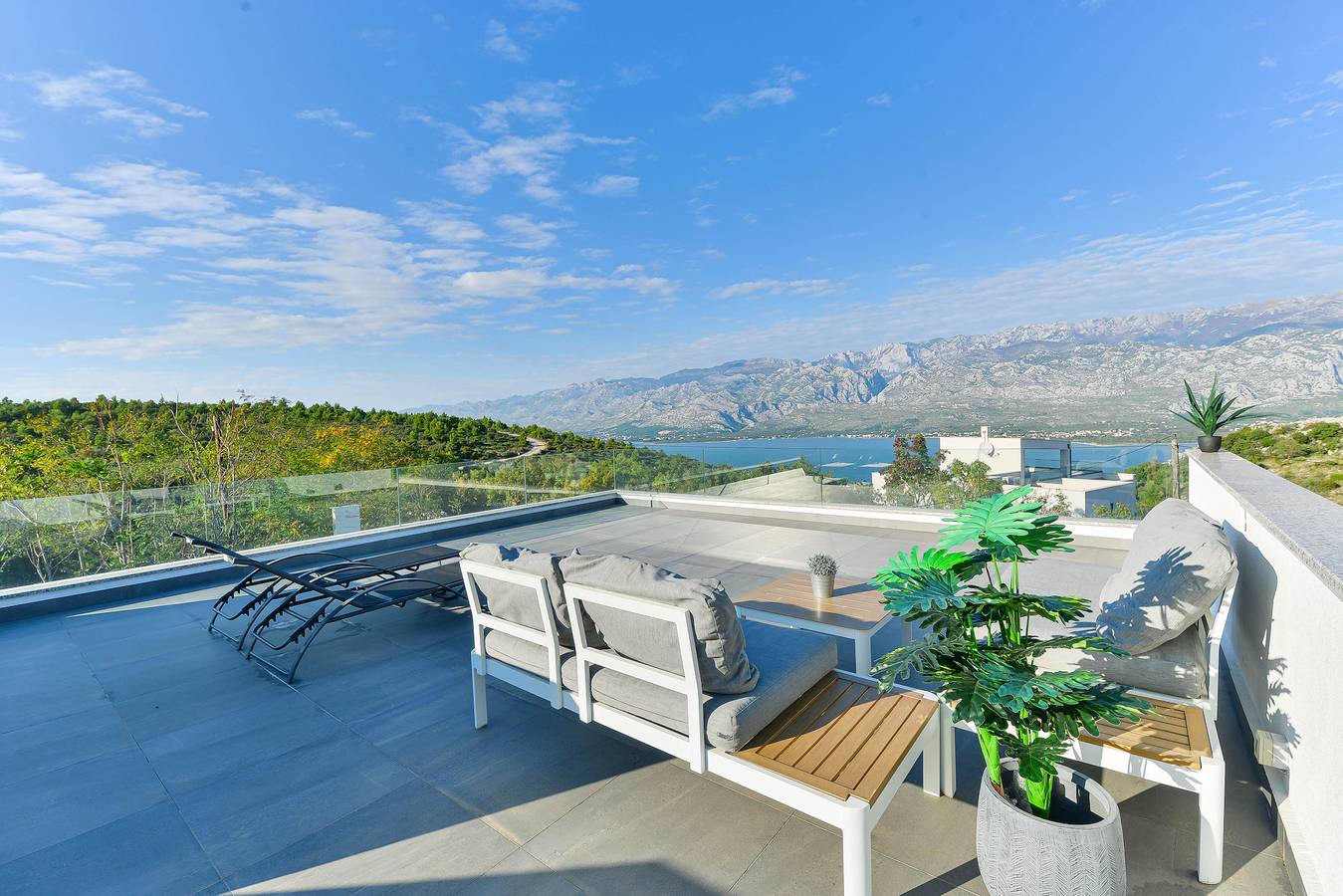 Charming Villa Anna with private pool in Vinjerac, Zadar