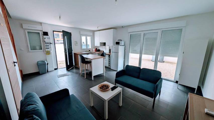 Location de vacances pour 4 personnes, avec terrasse à Dammarie-les-Lys - 3