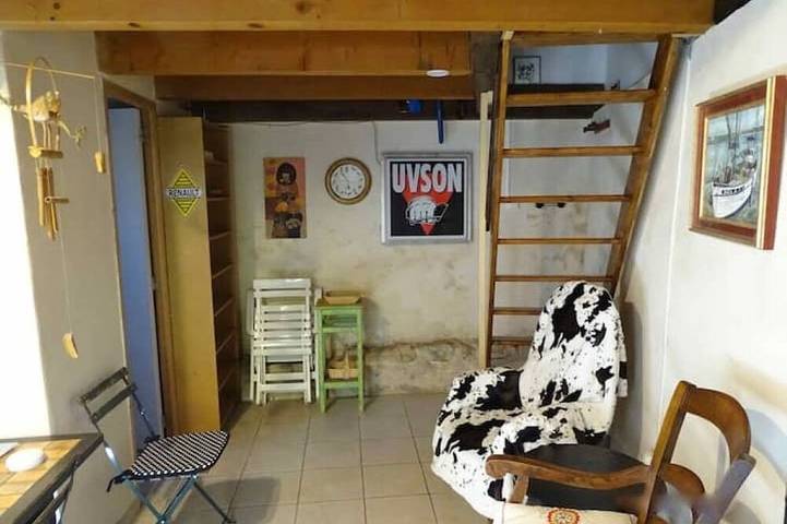 Ferienhaus für 4 Personen, mit Garten und Terrasse sowie Whirlpool und Pool