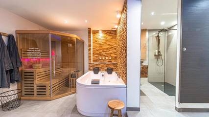 Chambre d’hôte pour 2 personnes, avec jacuzzi et sauna à Précy-sur-Oise