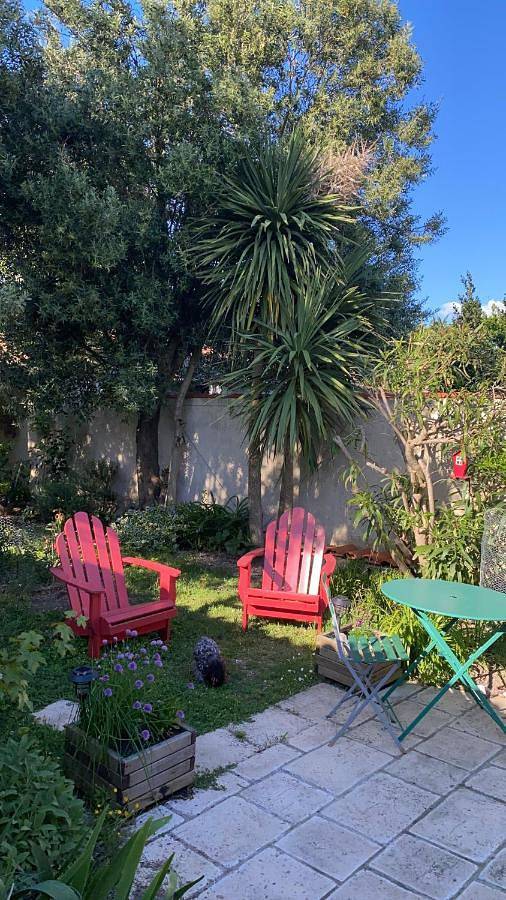 Double Room with Private Bathroom in La Rochelle, Région de La Rochelle