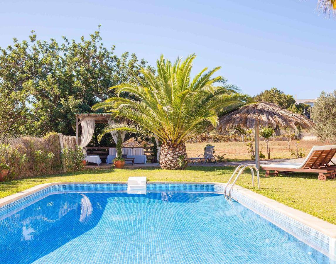 Three-Bedroom House in Es Cubells, Sant Josep de sa Talaia