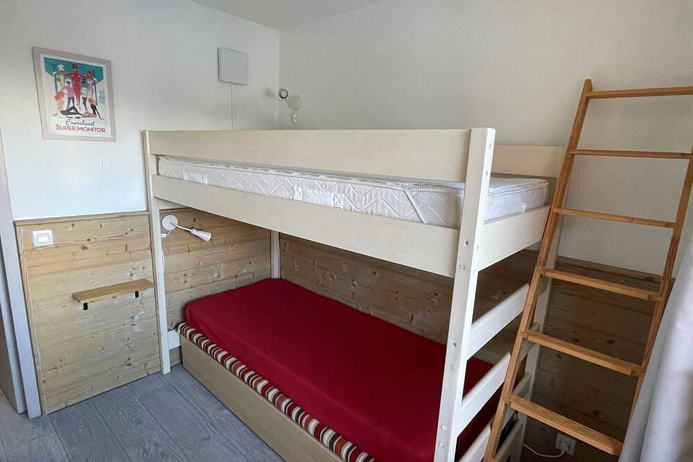 Apartamento entero, Encantador apartamento de 2 hab., cerca de comodidades, mascotas permitidas, Wifi, balcón in La Tania, La Perrière