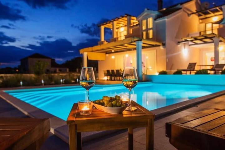 Adriatic Pearl - Fourbedroom Villa with heated pool in Šolta (Split-Dalmatien), Grohote