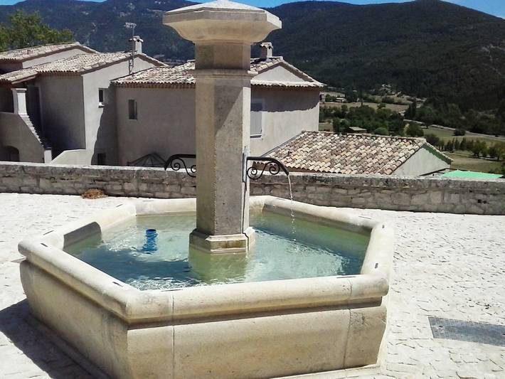 Gîte pour 4 personnes, avec jardin et terrasse