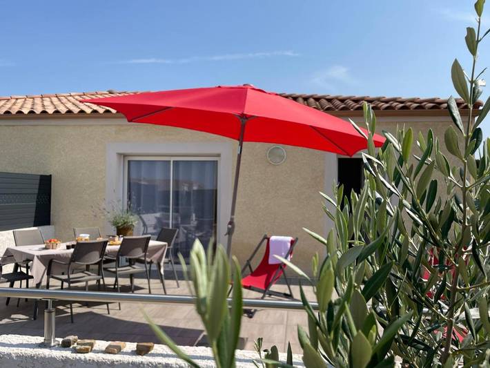 Location de vacances pour 6 personnes, avec jardin et vue à Neffiès - 3