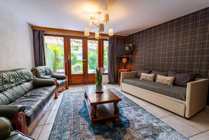 Appartement de vacances pour 4 personnes, avec vue ainsi que jardin et terrasse
