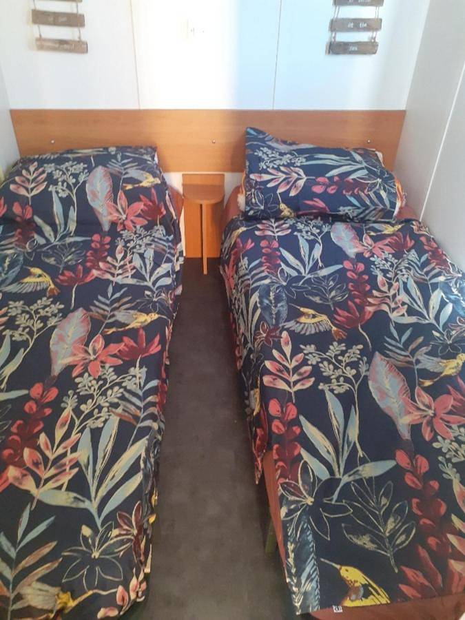 Location de vacances pour 4 personnes, avec piscine et jardin à Ravenoville - 4